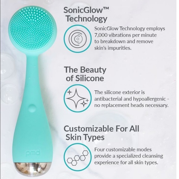 Pink PMD smart facial cleansing device - Picture 2 of 4